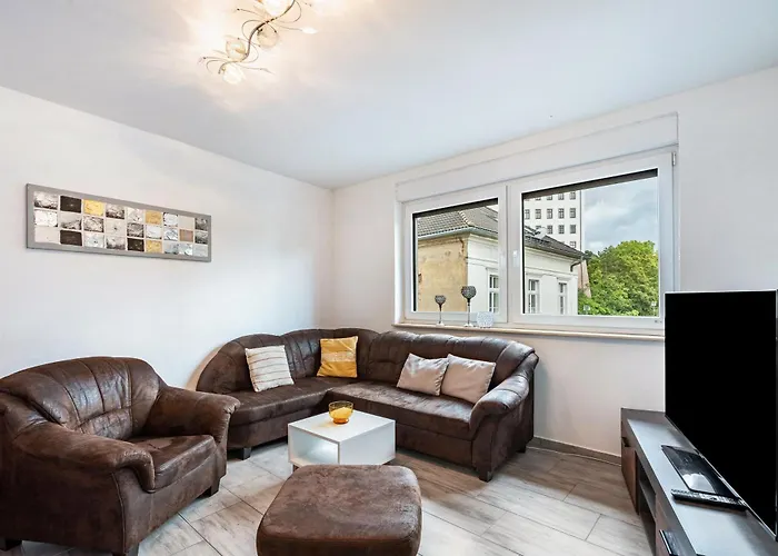 Am Residenzschloss Altenburg