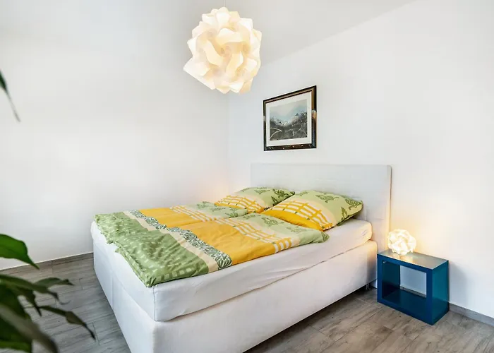 Am Residenzschloss Apartamento *